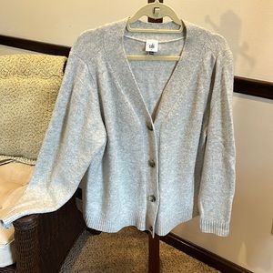 Cabi oversized, heather gray Snug cardigan, size small